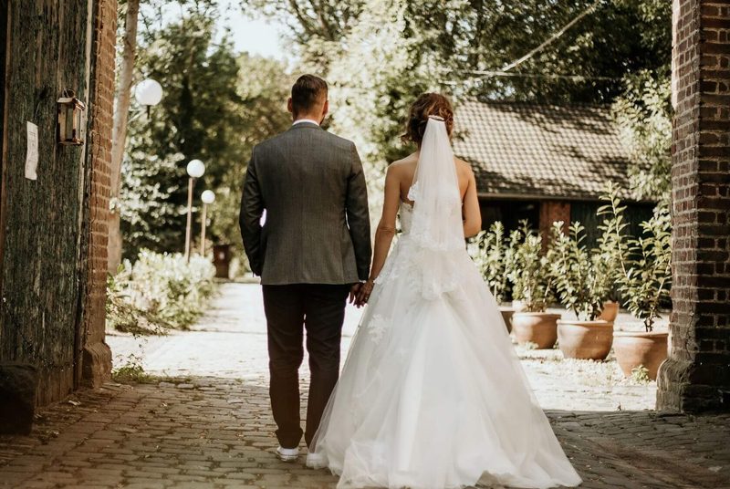 Schleier, Schleierabnahme, Schleiertanz