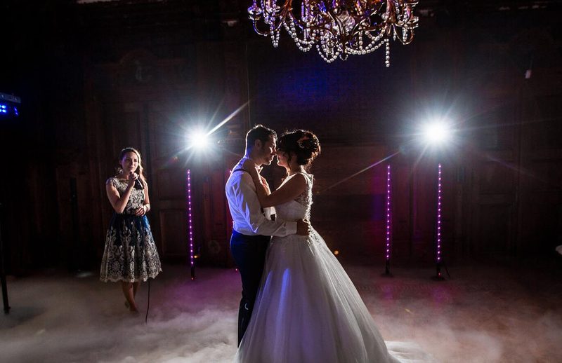 Tolle Stimmung bei der Hochzeit mit Ambient Light